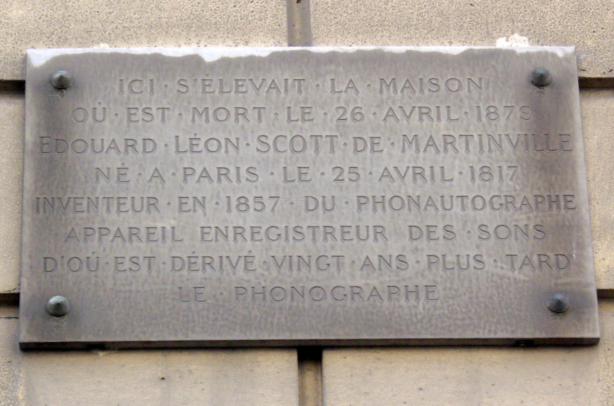 Plaque Scott de Martinville, 9 rue Vivienne, Paris 2