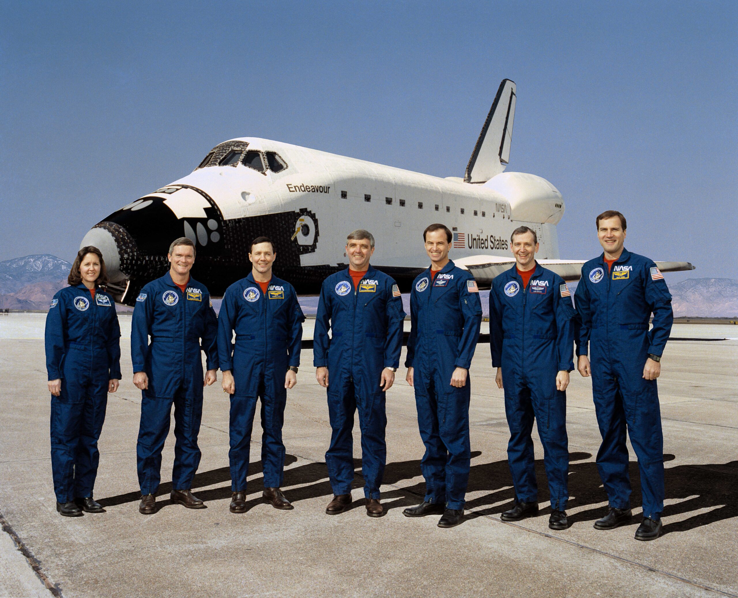 STS-49 crew 2