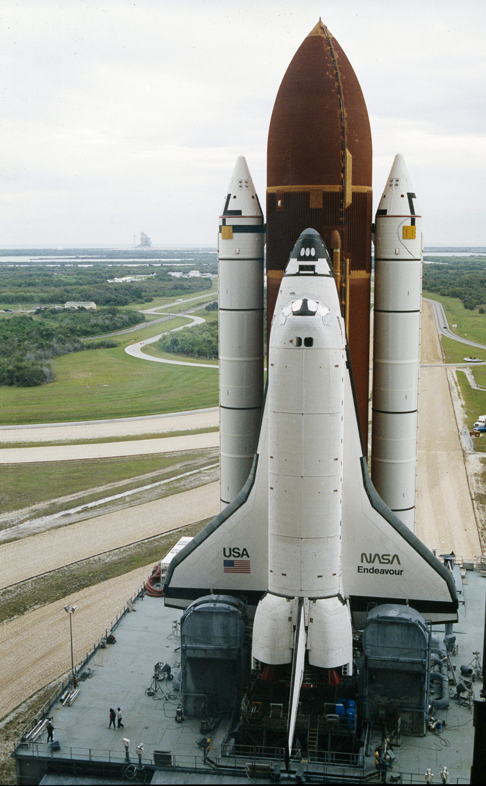 STS-049 shuttle